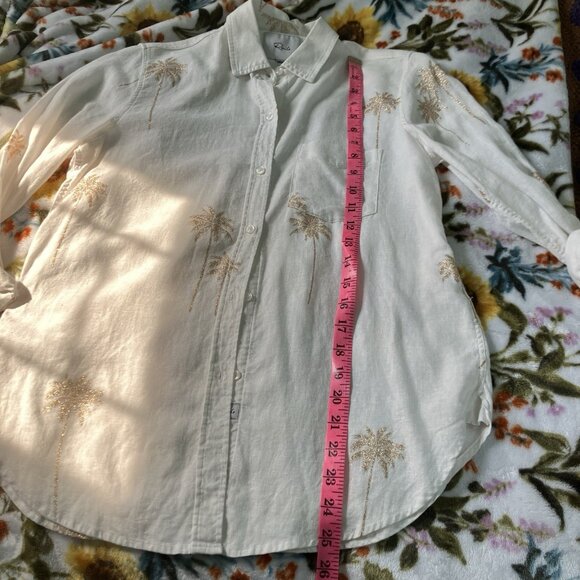 Rails White Long Sleeve Dress Shirt with Buttoned Design - Picture 5 of 7